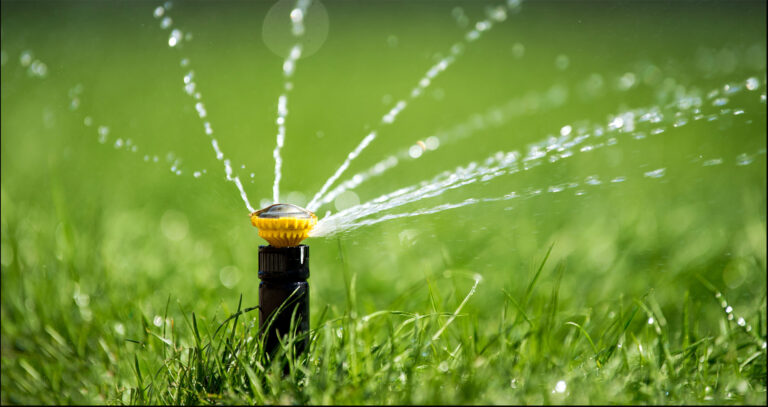 multi stream rotor sprinkler head watering turf grass
