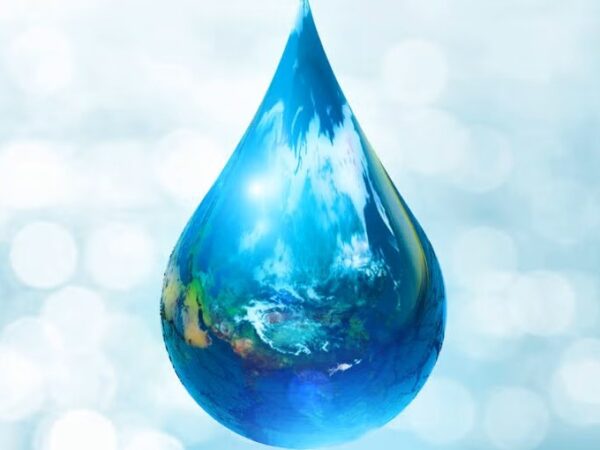 Globe shaped like water droplet
